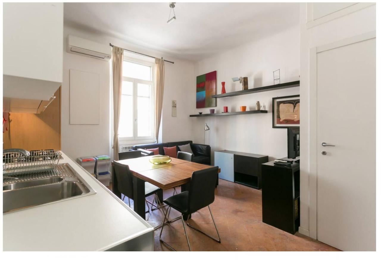 Splendido Bilocale In Via Orti - A Pochi Metri Dal Policlinico Apartment Milan Bagian luar foto
